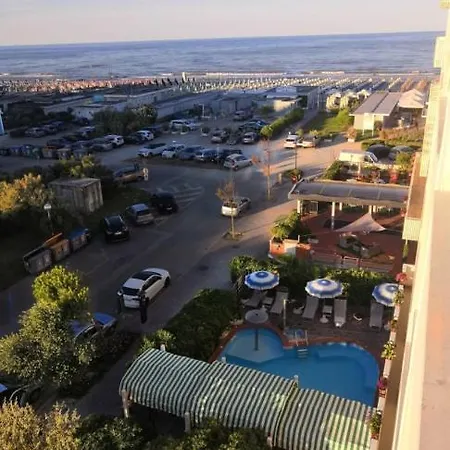 Golf & Hotel
